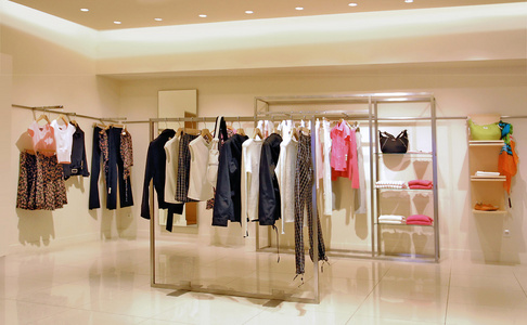 從商業攝影到面料輔料 服裝店視覺營銷的全景解析